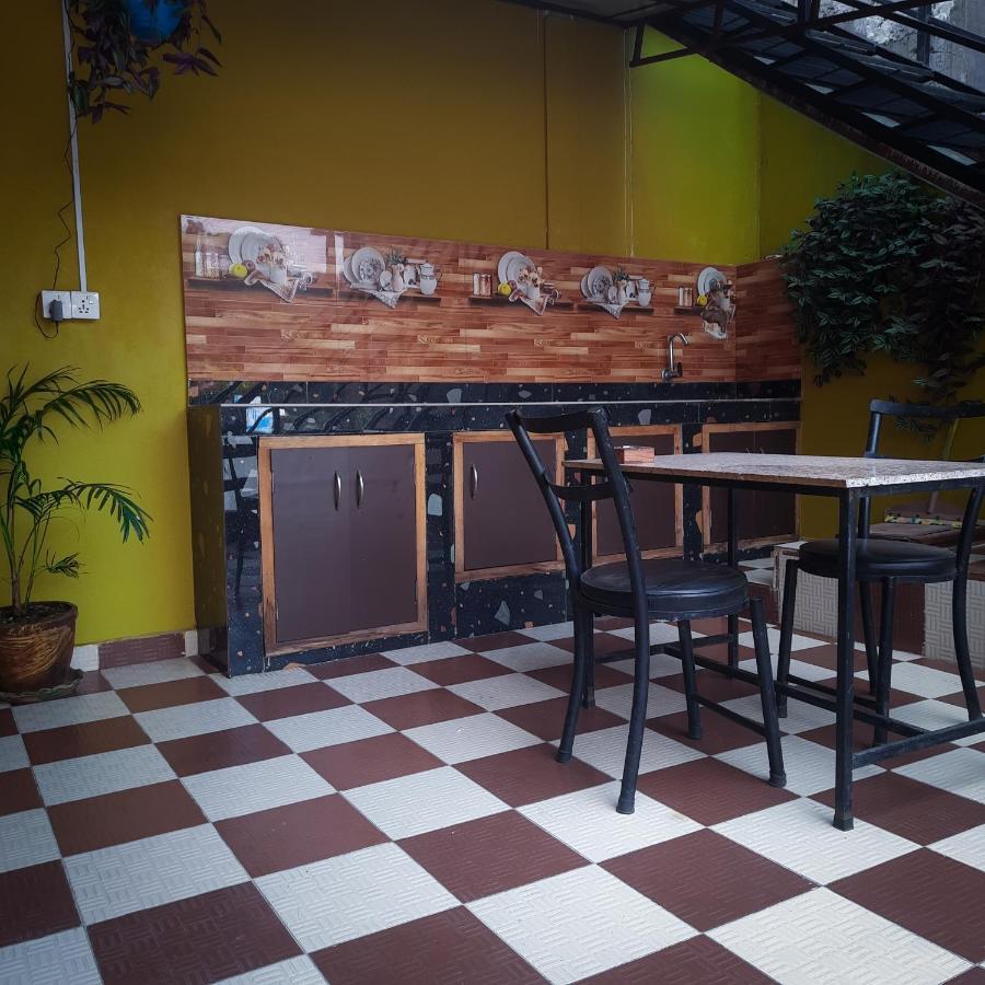 Hotel Elite Pokhara Bagian luar foto