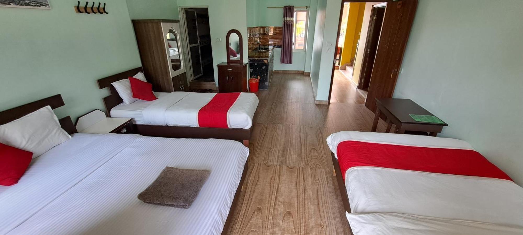 Hotel Elite Pokhara Bagian luar foto